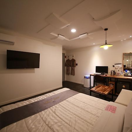 Hotel Nine แทจ็อน ภายนอก รูปภาพ