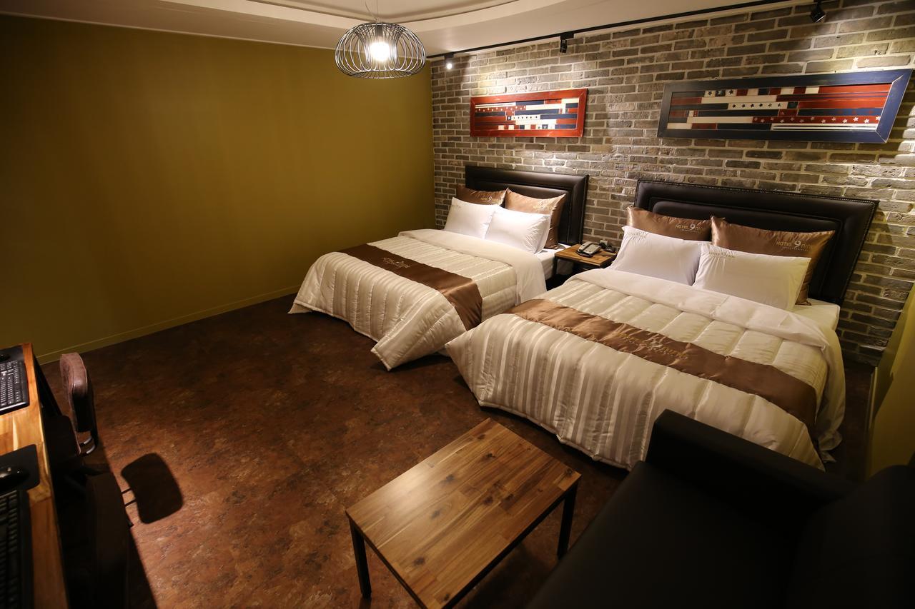 Hotel Nine แทจ็อน ภายนอก รูปภาพ
